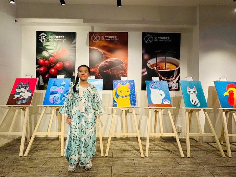 Triển Lãm Tranh Cherry tại K Coffee Phú Mỹ Hưng: Nơi Giấc Mơ Bắt Đầu