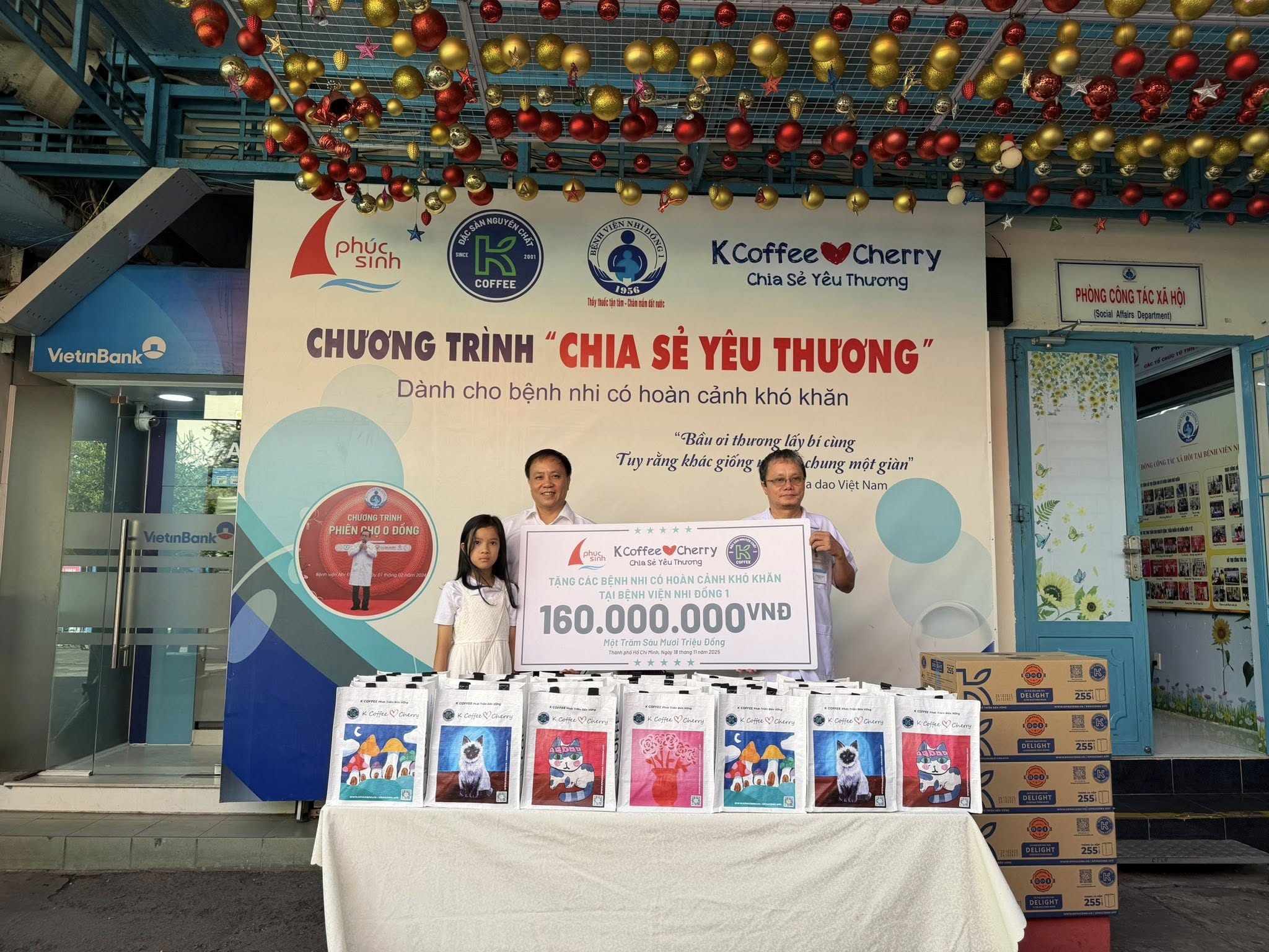 Cherry và quỹ K Coffee & Cherry chia sẻ yêu thương gửi đến hai bệnh viện nhi lớn của TP.HCM