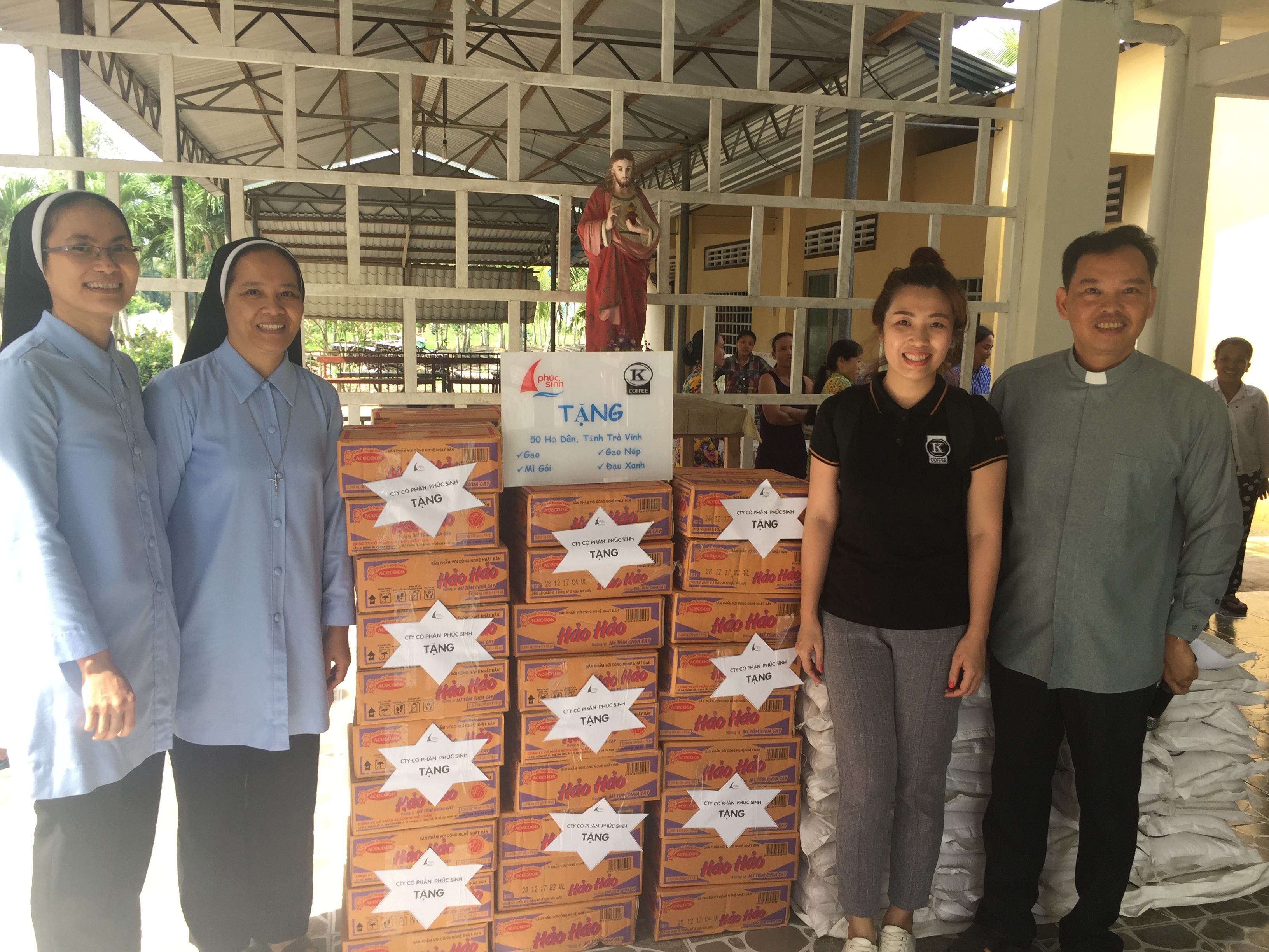 PHÚC SINH HỖ TRỢ 50 HỘ DÂN KHÓ KHĂN TỈNH TRÀ VINH 2017